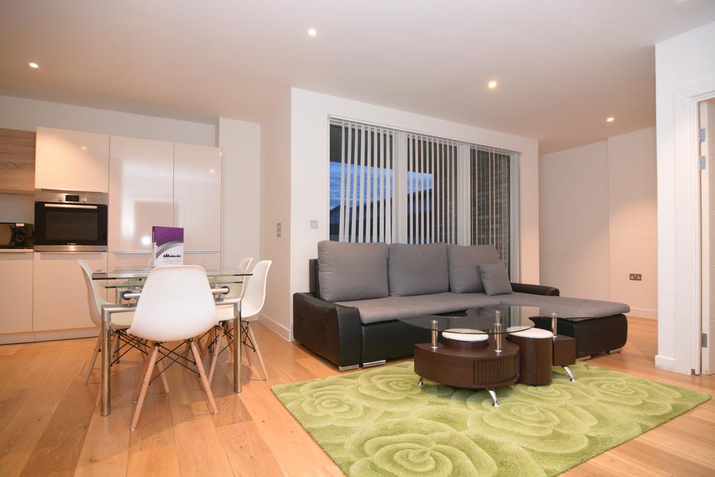 Apartment Wharf - Cambridge Av ลอนดอน ห้อง รูปภาพ
